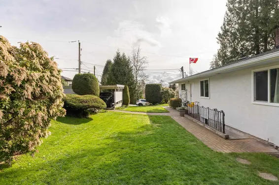 3820 Calder Avenue, North Vancouver For Sale - image 32