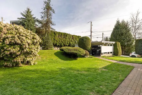 3820 Calder Avenue, North Vancouver For Sale - image 33
