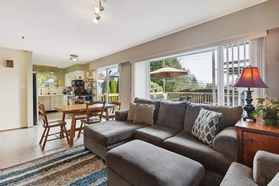 3820 Calder Avenue, North Vancouver For Sale - image 6