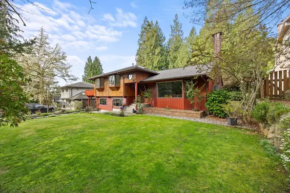 4589 Ramsay Road, North Vancouver For Sale - image 2