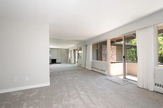 810 235 Keith Road, West Vancouver For Sale - image 11