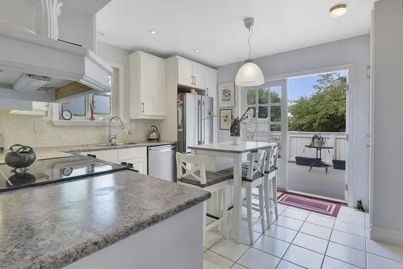 2329 Western Avenue, North Vancouver For Sale - image 10