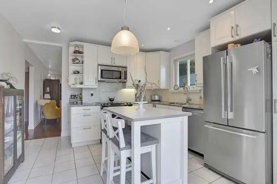 2329 Western Avenue, North Vancouver For Sale - image 11