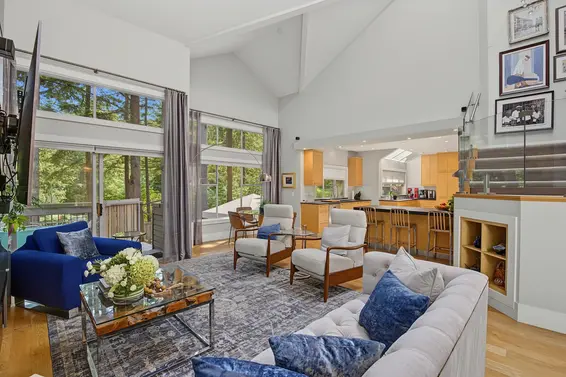 20 1900 Indian River Crescent, North Vancouver For Sale - image 3