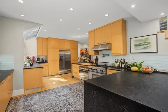 20 1900 Indian River Crescent, North Vancouver For Sale - image 7
