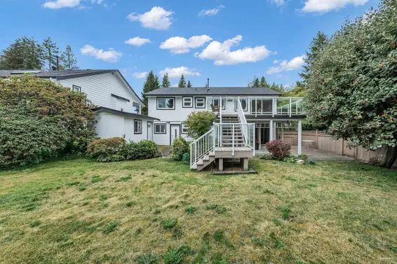 3566 Regent Avenue, North Vancouver For Sale - image 12