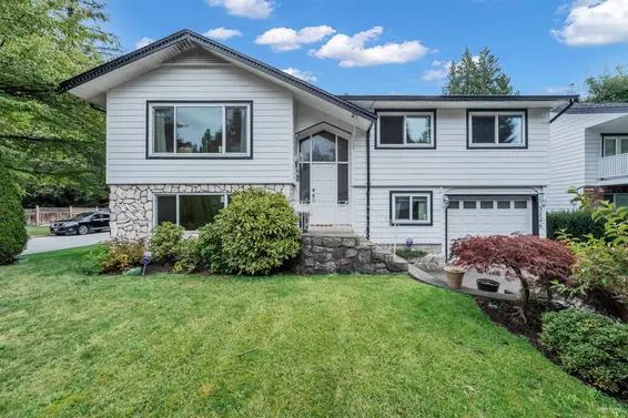 3566 Regent Avenue, North Vancouver For Sale - image 2