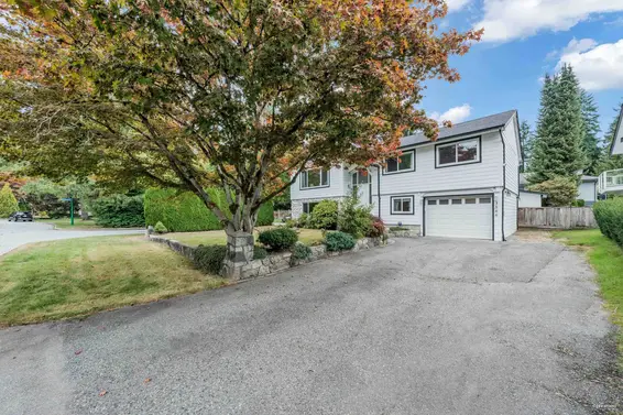3566 Regent Avenue, North Vancouver For Sale - image 3