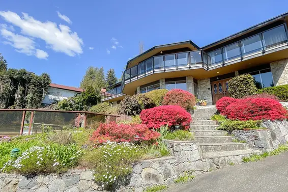 1343 Tyrol Road, West Vancouver