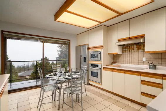 1343 Tyrol Road, West Vancouver For Sale - image 12