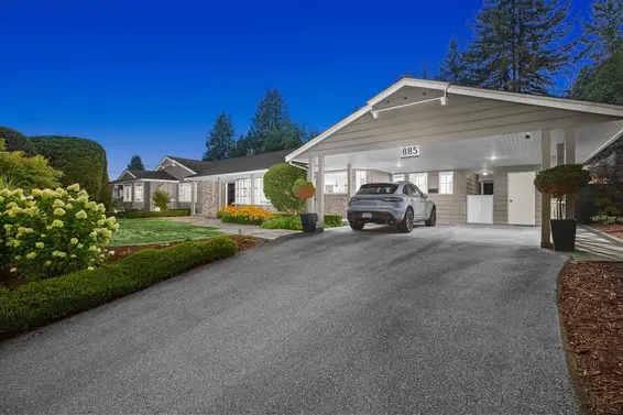 885 Margaree Place, West Vancouver For Sale - image 2