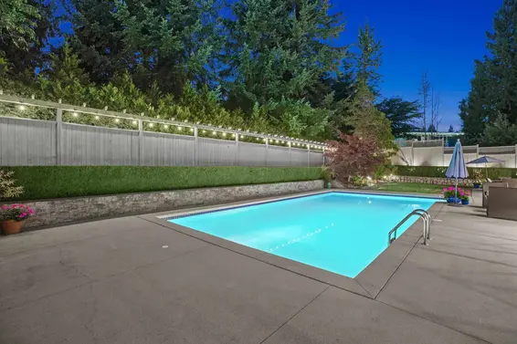 885 Margaree Place, West Vancouver For Sale - image 37