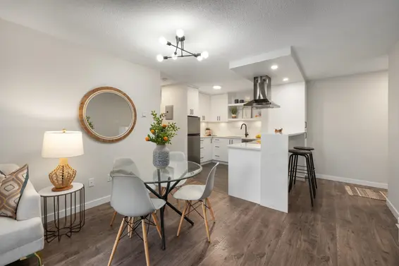 403 360 East 2nd Street, North Vancouver For Sale - image 5