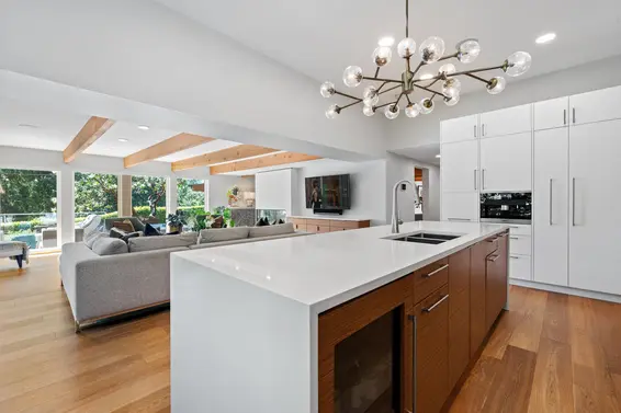 6184 Eastmont Drive, West Vancouver For Sale - image 11