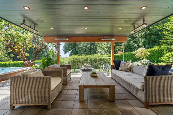 6184 Eastmont Drive, West Vancouver For Sale - image 32