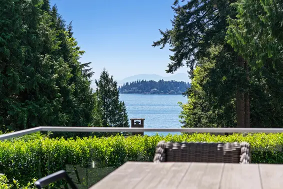 6184 Eastmont Drive, West Vancouver For Sale - image 36