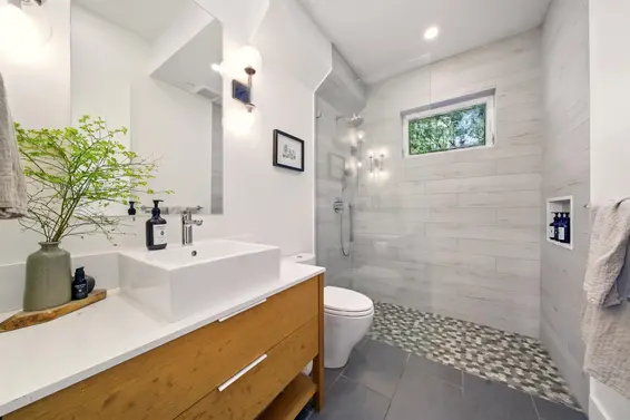 5577 Indian River Drive, North Vancouver For Sale - image 28