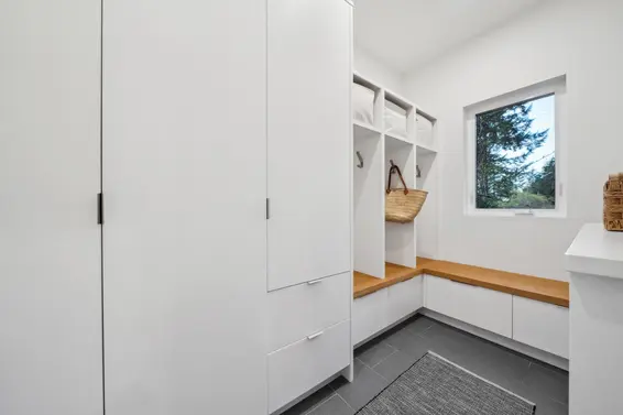 5577 Indian River Drive, North Vancouver For Sale - image 31