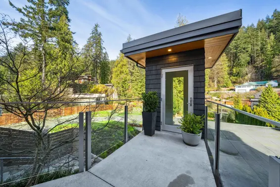 5577 Indian River Drive, North Vancouver For Sale - image 36