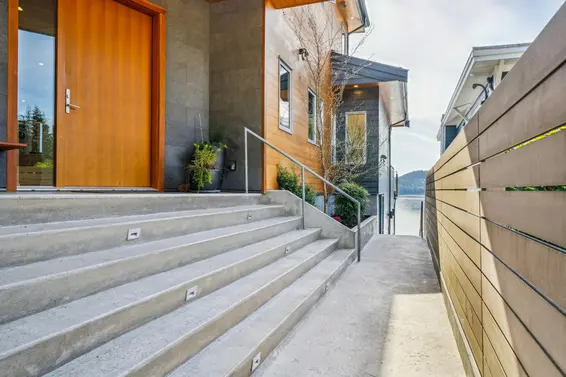 5577 Indian River Drive, North Vancouver For Sale - image 6