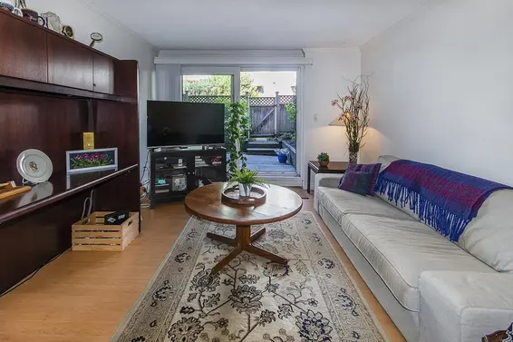 107 360 East 2nd Street, North Vancouver For Sale - image 3