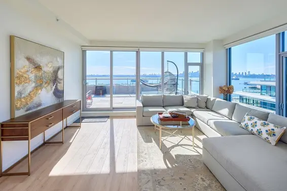 807 755 Harbourside Drive, North Vancouver For Sale - image 10