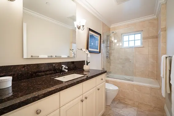 1295 Clyde Avenue, West Vancouver For Sale - image 23