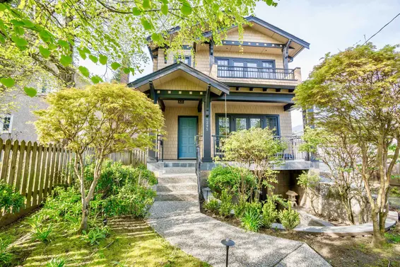 1295 Clyde Avenue, West Vancouver For Sale - image 33