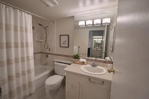 609 2016 Fullerton Avenue, North Vancouver For Sale - image 7