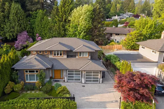 1138 Ridgewood Drive, North Vancouver