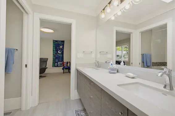 1138 Ridgewood Drive, North Vancouver For Sale - image 24