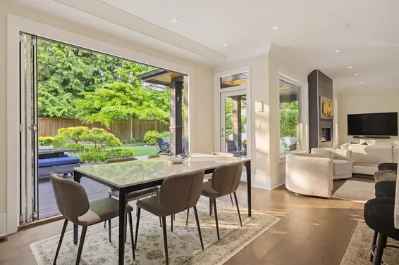1138 Ridgewood Drive, North Vancouver For Sale - image 9