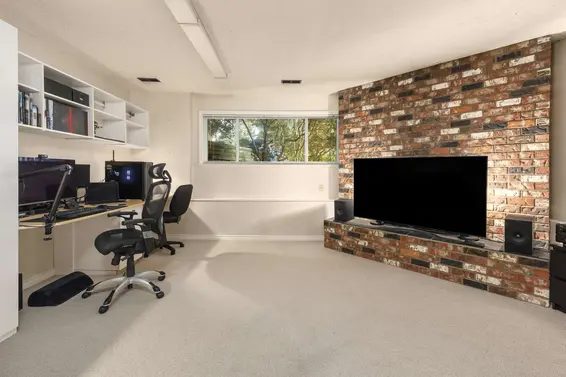1224 West 23rd Street, North Vancouver For Sale - image 24