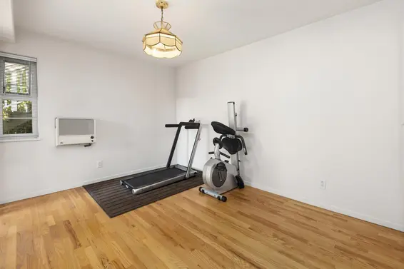 1224 West 23rd Street, North Vancouver For Sale - image 29