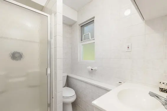 1224 West 23rd Street, North Vancouver For Sale - image 32