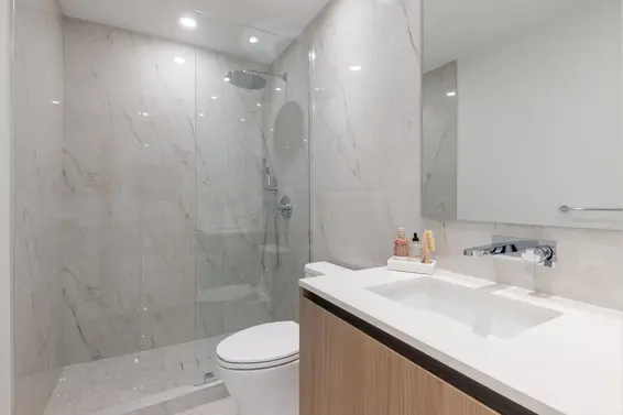TH1 135 East 13th Street, North Vancouver For Sale - image 34