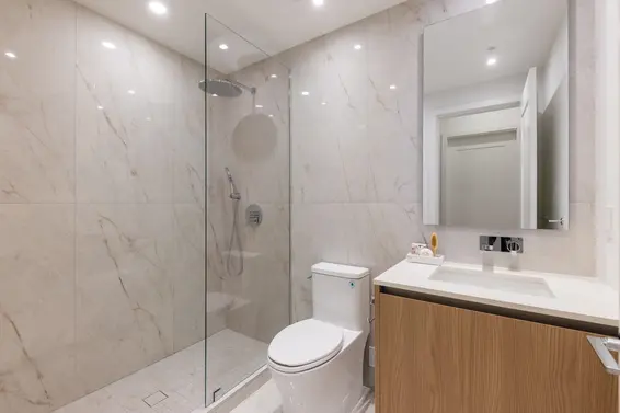 TH1 135 East 13th Street, North Vancouver For Sale - image 36