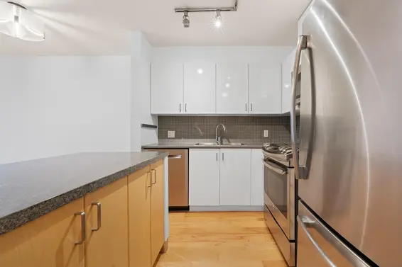 805 175 West 1st Street, North Vancouver For Sale - image 13