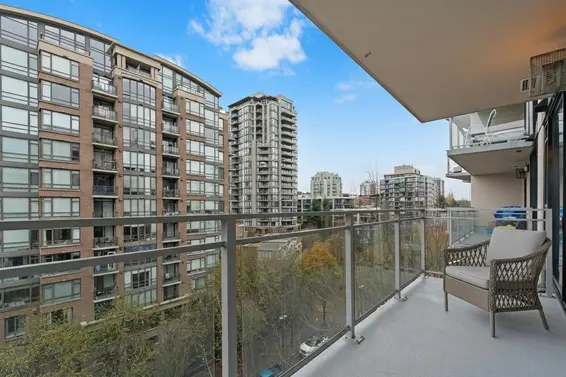 805 175 West 1st Street, North Vancouver For Sale - image 5