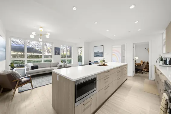 116 747 East 3rd Street, North Vancouver For Sale - image 7