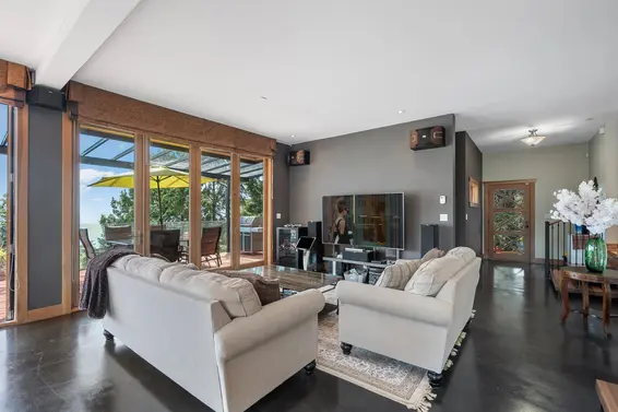 5812 Eagle Island, West Vancouver For Sale - image 7