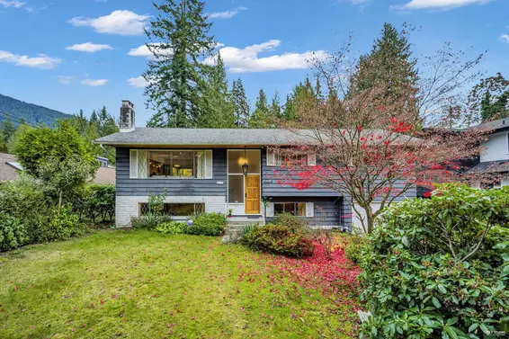 4578 Capilano Road, North Vancouver For Sale - image 20