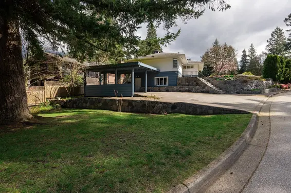 4143 Virginia Crescent, North Vancouver For Sale - image 12