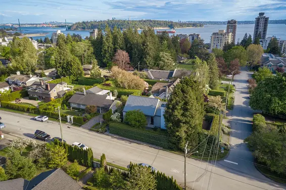 1990 Fulton Avenue, West Vancouver For Sale - image 36