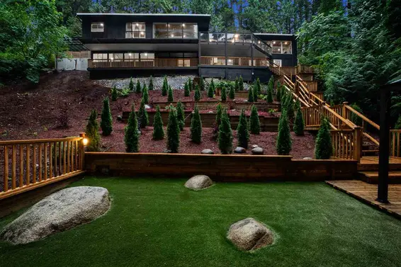 530 Hadden Drive, West Vancouver