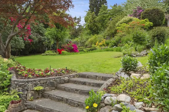 475 Southborough Drive, West Vancouver For Sale - image 10
