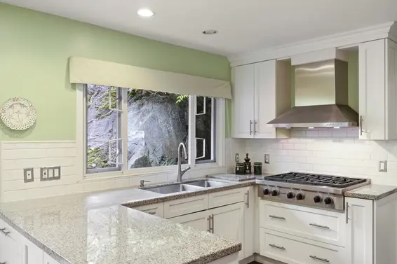 475 Southborough Drive, West Vancouver For Sale - image 11