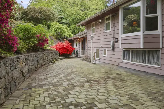 475 Southborough Drive, West Vancouver For Sale - image 32