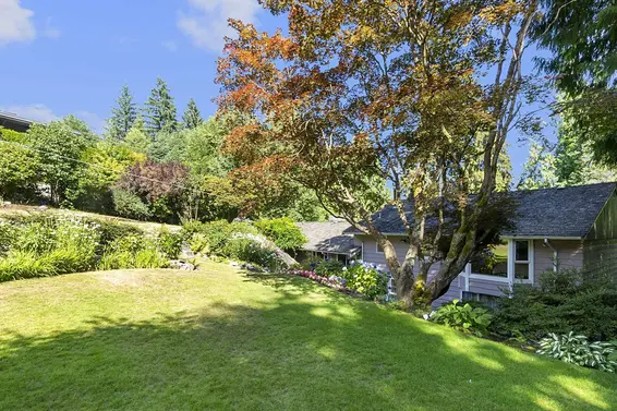 475 Southborough Drive, West Vancouver For Sale - image 35