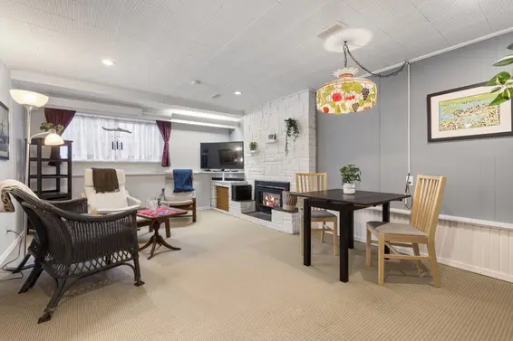 317 East 22nd Street, North Vancouver For Sale - image 19